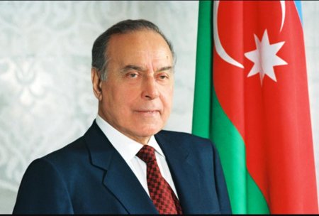 Ulu Öndər Heydər Əliyevin Əziz Xatirəsinə və Onun Layiqli Davamçısı Prezident İlham Əliyevə Həsr Olunur